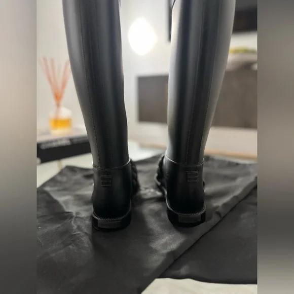 Givenchy Eva Chain Rubber Rain boots size 37 - Picture 12 of 14